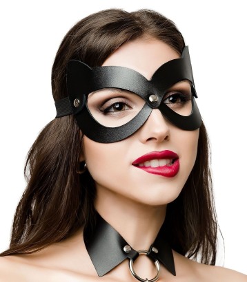 Черная открытая маска с ушками кошки