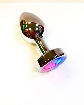 Серебристая гладкая анальная пробка со светодиодным кристаллом - 7,3 см.