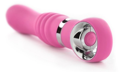 Розовый силиконовый вибратор CHRISTIANE SOUL - 17,8 см.