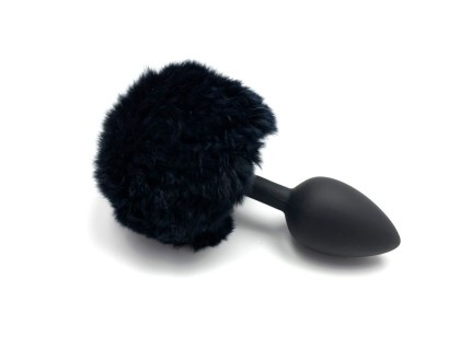 Черная анальная пробка с пушистым хвостиком зайки