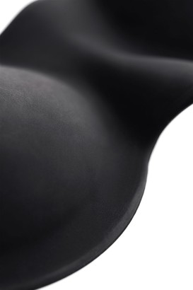 Черная плотная силиконовая маска 