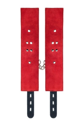 Красно-черные оковы на ноги из кожи