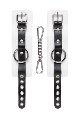 Бело-черные кожаные наручники с одним ремешком с люверсами