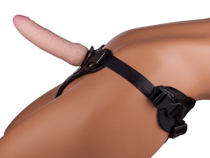 Черный пояс-трусики с двумя телесными насадками Soft-Dolli - 15,7 и 10 см.