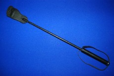 Чёрный стек с наконечником-ступней - 55 см.