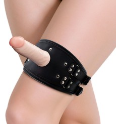 Черный пояс на бедро Люкс с телесной насадкой Черный пояс на бедро Люкс с телесной насадкой