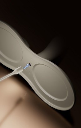 Белая виброподушка с функцией нагрева Flora