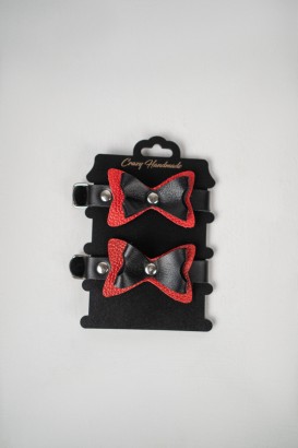 Черно-красные кожаные наручники с бантиками