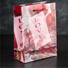 Подарочный пакет  Любовь  - 23 х 18 см.