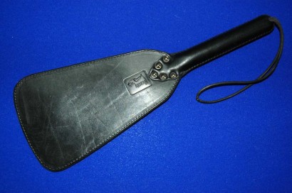 Чёрная лопатка-шлёпалка  Мастерок масона  - 35 см.