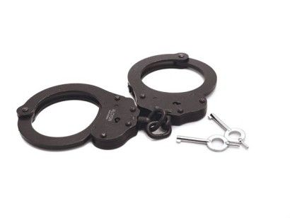 Наручники из темного металла A88B Handcuffs With Chain